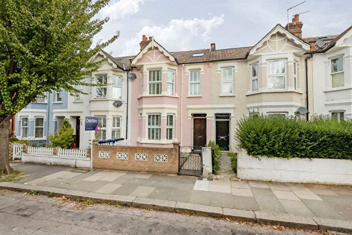 4 Bedroom Terraced House To Rent In Drayton Gardens, West Ealing, W13