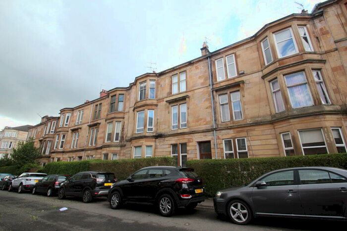 2 Bedroom Apartment To Rent In Skirving Street, Shawlands, G41