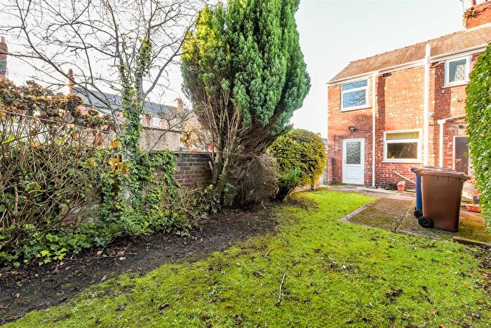 2 Bedroom End Of Terrace House For Sale In Egerton Road, Leyland, PR25