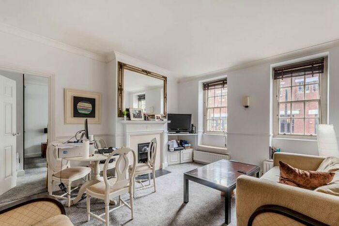 1 Bedroom Flat To Rent In Mallord Street, Chelsea, London, SW3