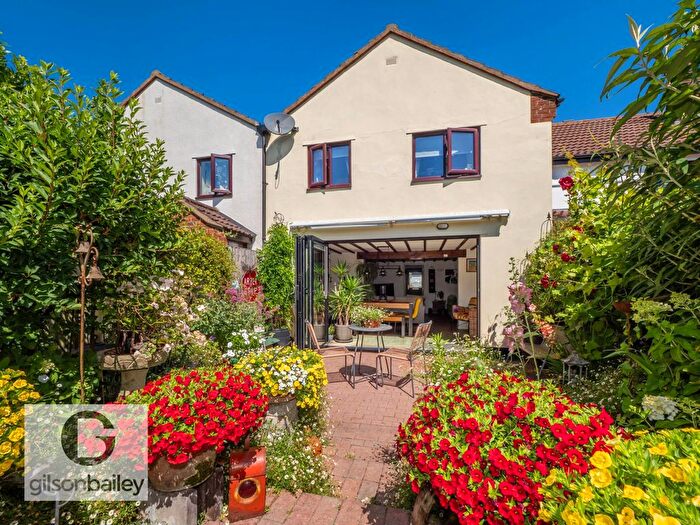 2 Bedroom Cottage For Sale In Reedham Road, Freethorpe, NR13
