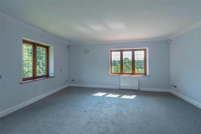 6 Bedroom Detached House To Rent In Teston Road, Offham, West Malling, ME19