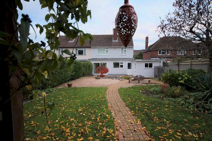 3 Bedroom Property To Rent In Wycombe Road, Saunderton, High Wycombe, HP14