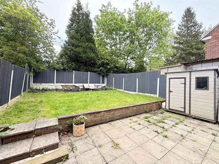 2 Bedroom Semi-Detached House For Sale In Penrith Avenue, Ashton-Under-Lyne, OL7