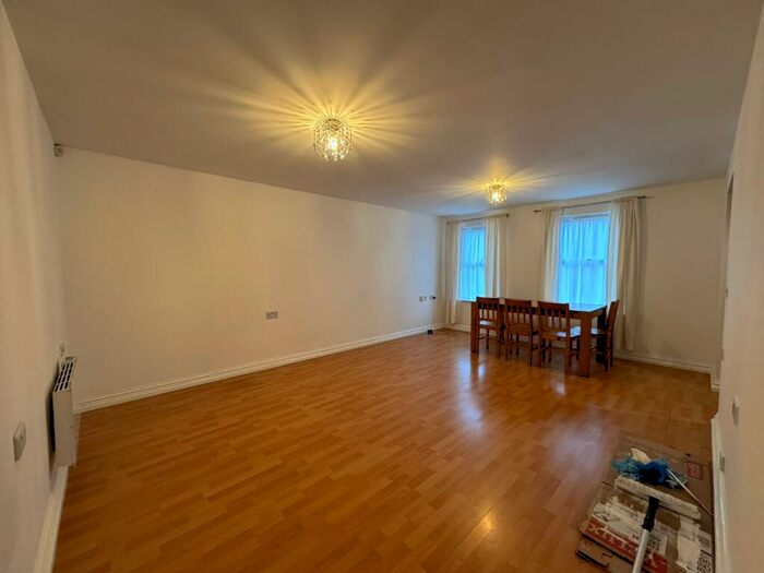 2 Bedroom Flat To Rent In St Mary's Street, St Mary's, Southampton, SO14