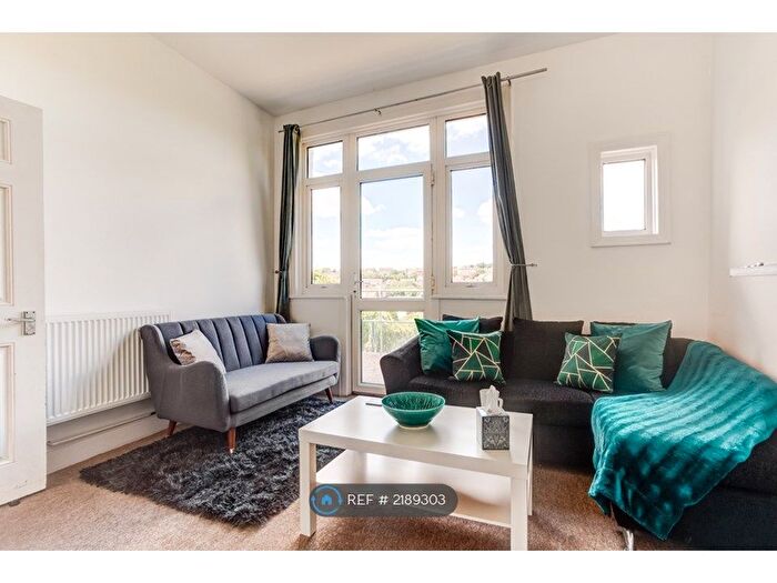 5 Bedroom Terraced House To Rent In Mafeking Road, Brighton, BN2