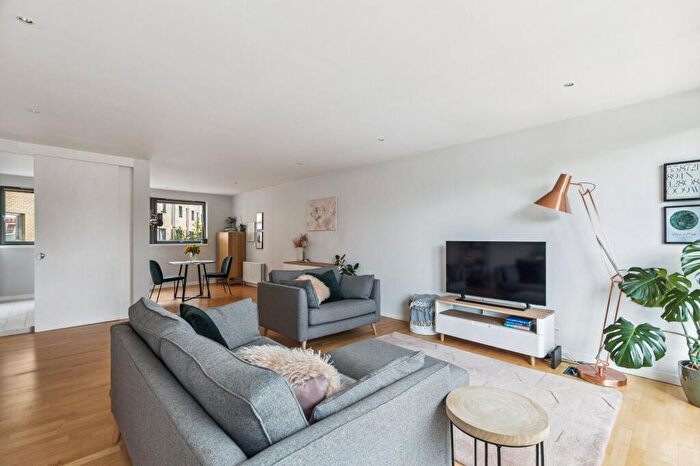 2 Bedroom Apartment For Sale In The Matrix Building (/), Cowcaddens Road, Cowcaddens, Glasgow City, G4