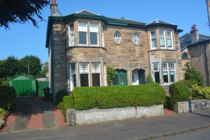 3 Bedroom Semi-Detached Villa For Sale In Whitefield Avenue, Cambuslang, Glasgow, South Lanarkshire, G72
