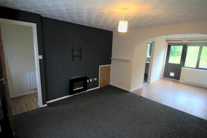 3 Bedroom Semi-Detached House To Rent In Olive Avenue, Norwich, NR15