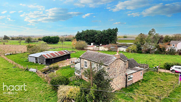 3 Bedroom Detached House For Sale In Thurlands Drove, Upwell, PE14