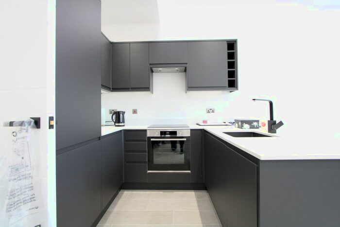 1 Bedroom Flat To Rent In Clapham Common, Clapham, SW4