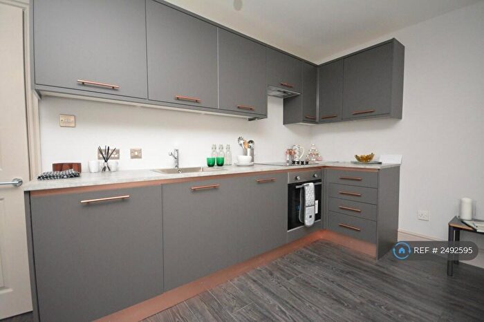 2 Bedroom Flat To Rent In Endcliffe Apartments, Margate, CT9