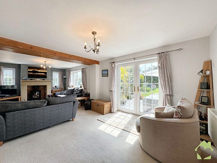 5 Bedroom Detached House For Sale In Beech House, Garstang Road, Preston, PR3
