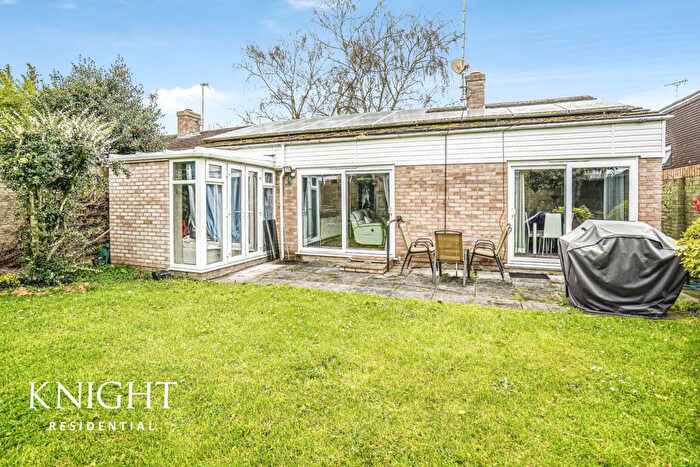 2 Bedroom Bungalow For Sale In Hereford Road, Colchester, CO1