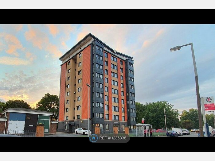 2 Bedroom Flat To Rent In Macaulay House, West Bromwich B70