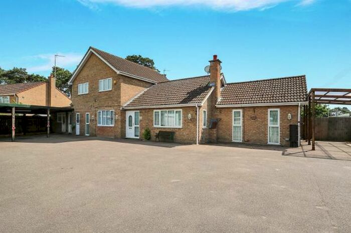 4 Bedroom Detached House To Rent In Field Road, Mildenhall, IP28