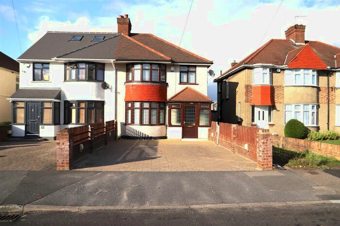 3 Bedroom Semi-Detached House To Rent In Waltham Avenue, Hayes, UB3