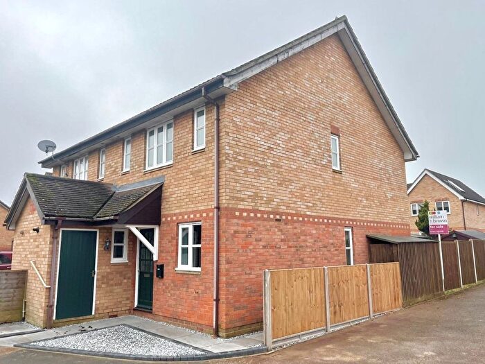 3 Bedroom Semi Detached House For Sale In Copenhagen Walk, Dereham, NR19