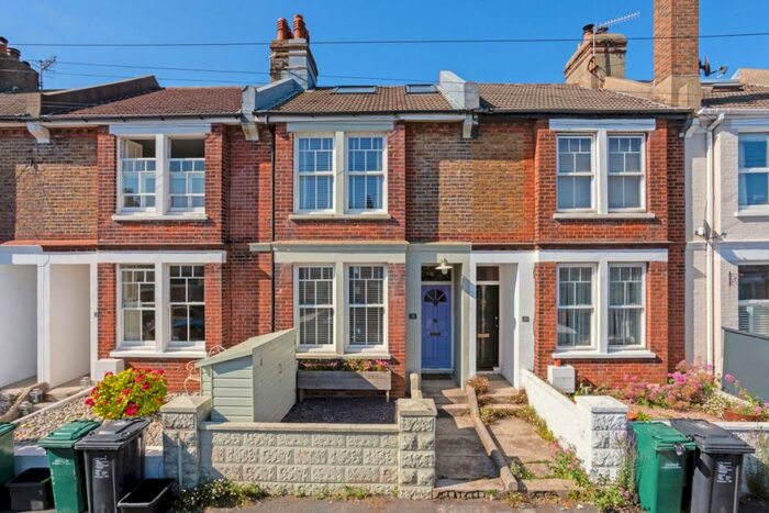 3 Bedroom Terraced House To Rent In Sandgate Road Brighton, BN1