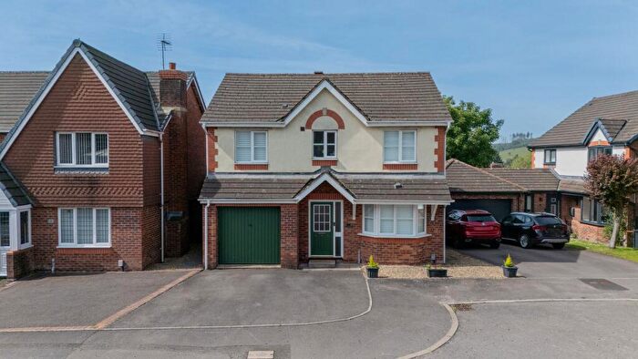 4 Bedroom Detached House For Sale In Bethesda Close, Rogerstone, NP10
