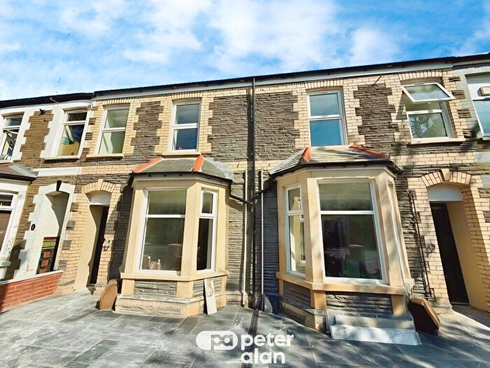 2 Bedroom Flat To Rent In Richards Street, Cardiff, CF24