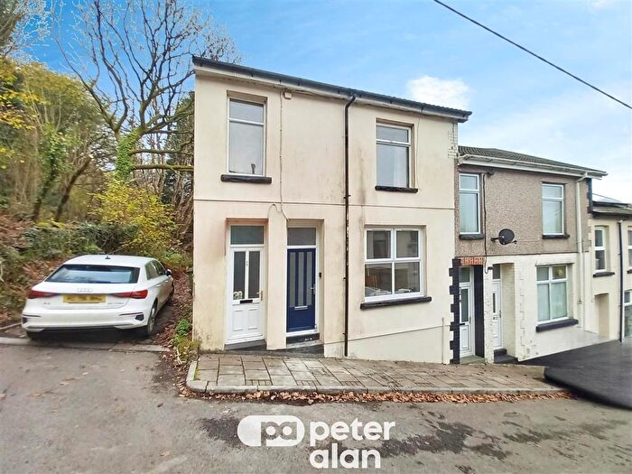 2 Bedroom Flat To Rent In Wordsworth Street, Aberdare, CF44