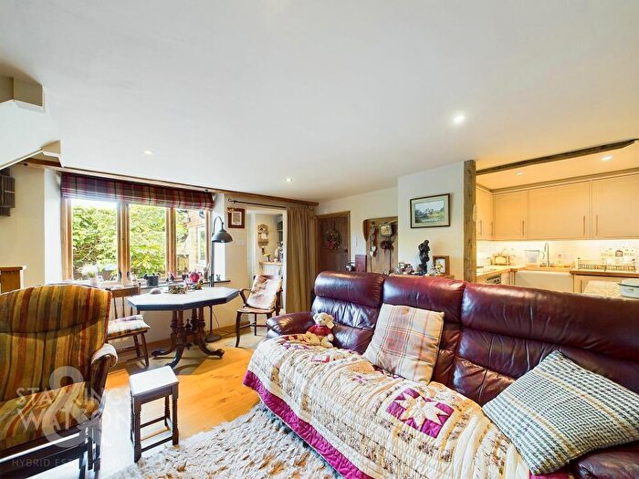 2 Bedroom Terraced House For Sale In Church Road, Felmingham, NR28