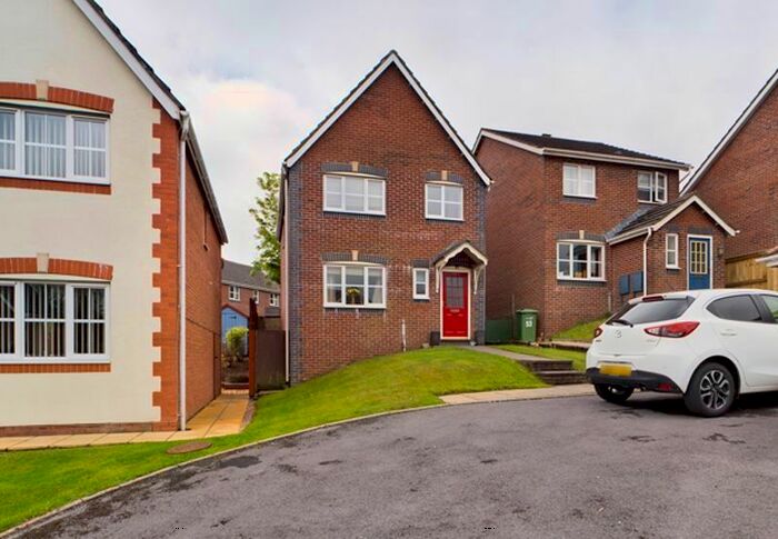 3 Bedroom Detached House To Rent In Allt Ioan, Johnstown, Carmarthen, SA31