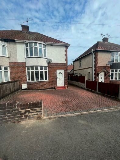 3 Bedroom Semi-Detached House To Rent In Kings Avenue, Flint, Flintshire, CH6
