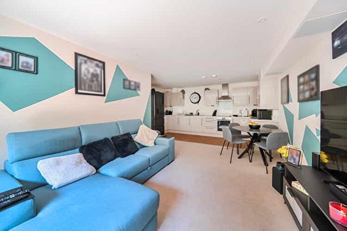 2 Bedroom Flat For Sale In Copeland House, Stevenage, Hertfordshire, SG1