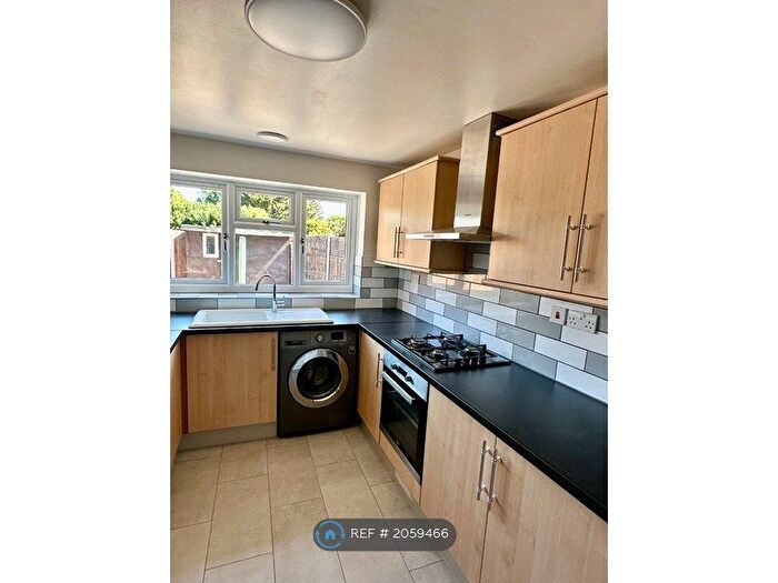 1 Bedroom Flat To Rent In Hayes, Hayes, UB3