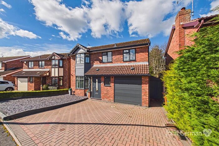 4 Bedroom Detached House For Sale In Chepstow Drive, Wildwood, Stafford, ST17