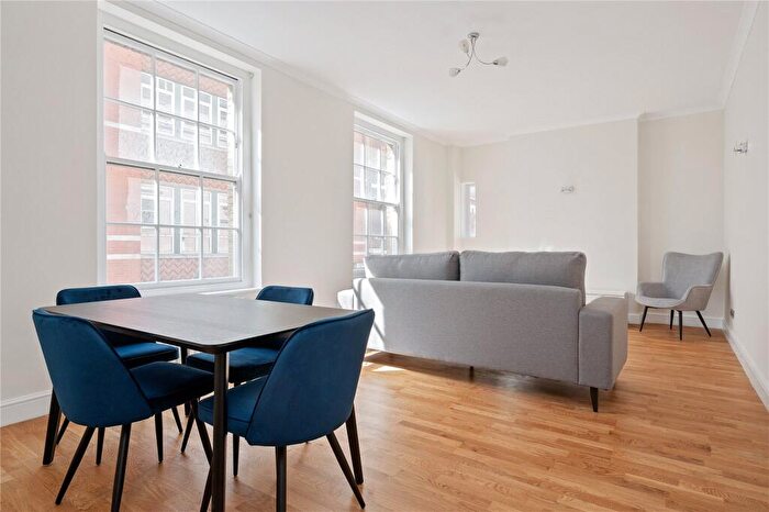 2 Bedroom Apartment To Rent In Carthusian Street, London, EC1M