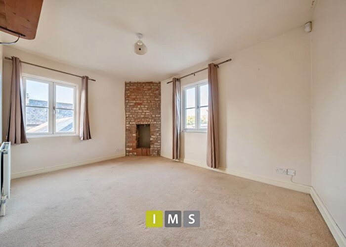 2 Bedroom End Of Terrace House To Rent In Wayside Cottages, Fringford Lodge, Bicester, OX27