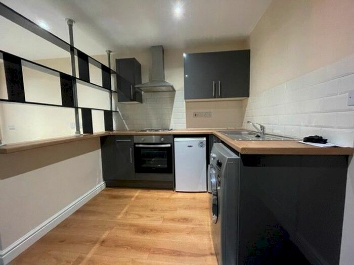 Studio To Rent In Princegate, Doncaster, DN1
