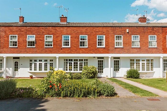 3 Bedroom Terraced House For Sale In Hobhouse Close | Henleaze, BS9