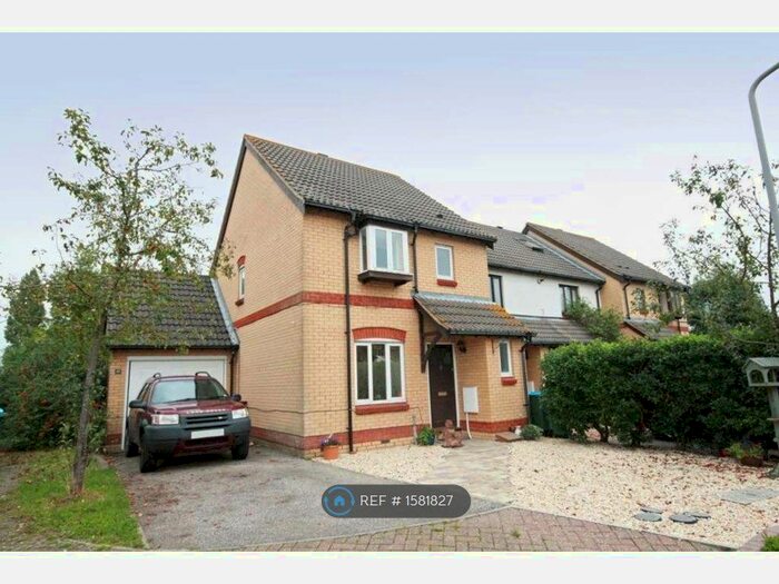 3 Bedroom End Of Terrace House To Rent In Crispin Field, Pitstone, Leighton Buzzard, LU7