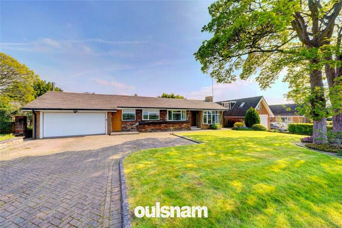 3 Bedroom Bungalow For Sale In Arrowfield Top, Pestilence Lane, Alvechurch, Birmingham, B48