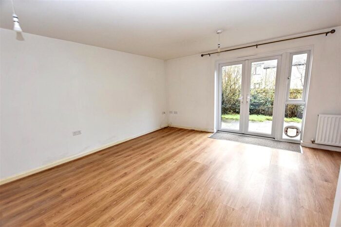 3 Bedroom Semi-Detached House For Sale In Hull Road, Camborne, TR14