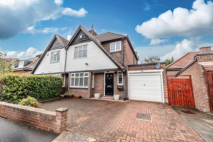 4 Bedroom Semi-Detached House For Sale In Woolsington Gardens, Woolsington, Newcastle Upon Tyne, NE13
