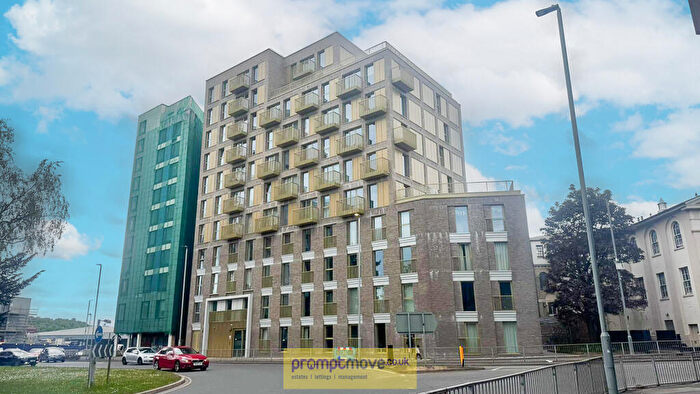 2 Bedroom Flat To Rent In Castle St Luton, LU1