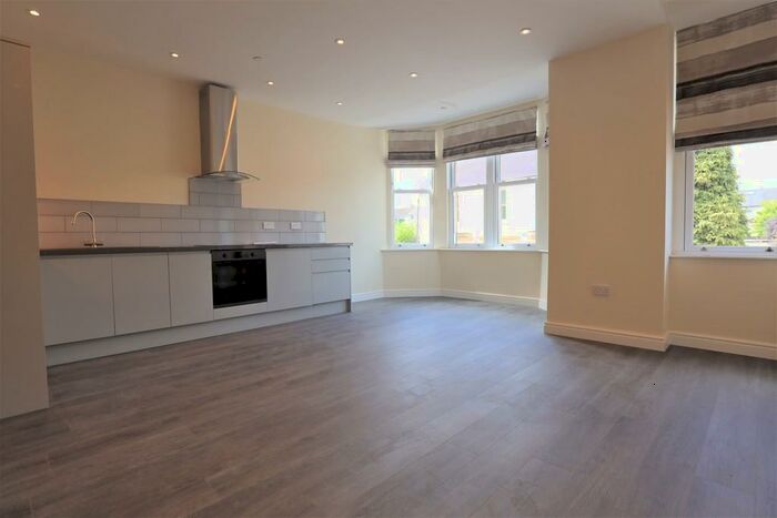 2 Bedroom Apartment To Rent In St Floor Apt Graig House, Eastgate, Cowbridge, CF71