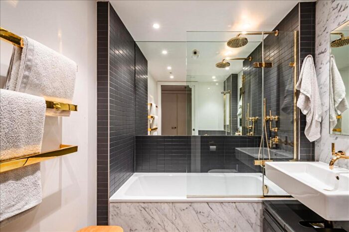 1 Bedroom Apartment For Sale In Islington Square, Angel, N1