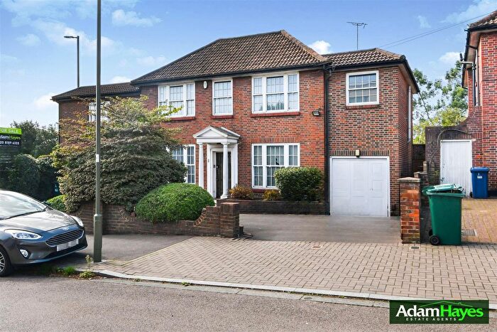 6 Bedroom Detached House For Sale In Haslemere Gardens, Finchley, N3