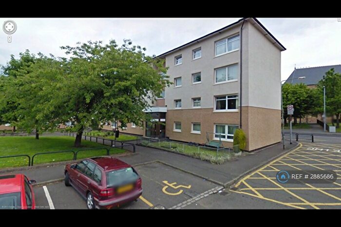3 Bedroom Flat To Rent In Hmo Licenced - Mcaslin Court, Glasgow, G4