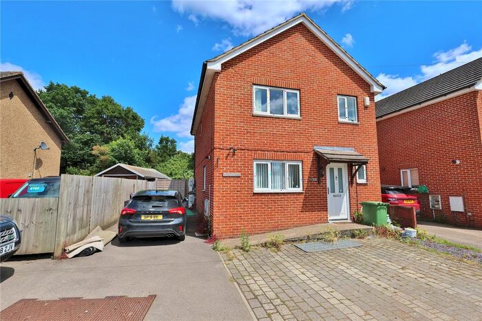 3 Bedroom Detached House To Rent In Oyster Lane, Byfleet, West Byfleet, Surrey, KT14
