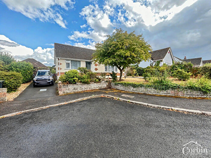 2 Bedroom Detached Bungalow For Sale In Northbourne Gardens, Bournemouth, BH10