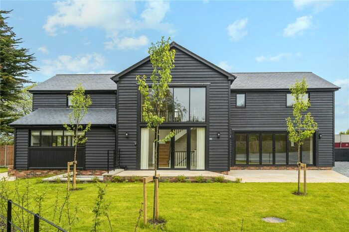 5 Bedroom Detached House For Sale In Hodsoll Street, Sevenoaks, Kent, TN15