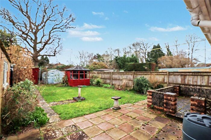 3 Bedroom Bungalow For Sale In Brookway, Burgess Hill, RH15