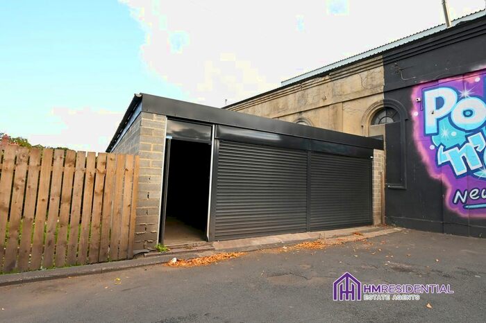Garage / Parking To Rent In Grainger Apartments Office Reception, Westgate Road, Fenham, Newcastle Upon Tyne, NE4